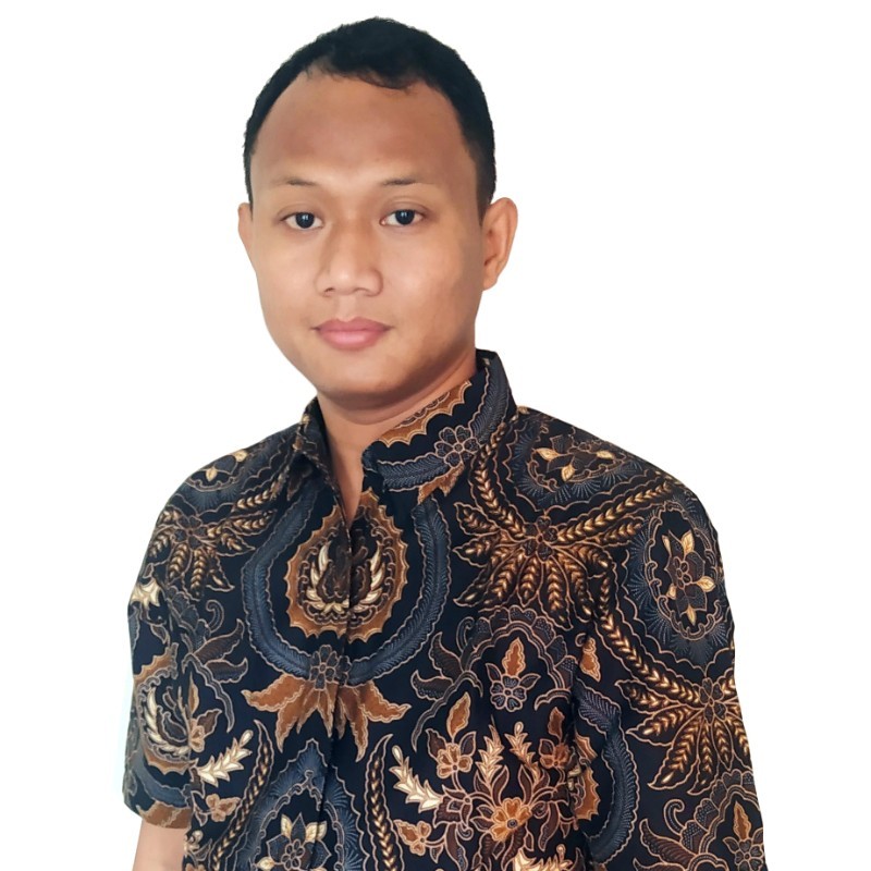 Krisna Reza